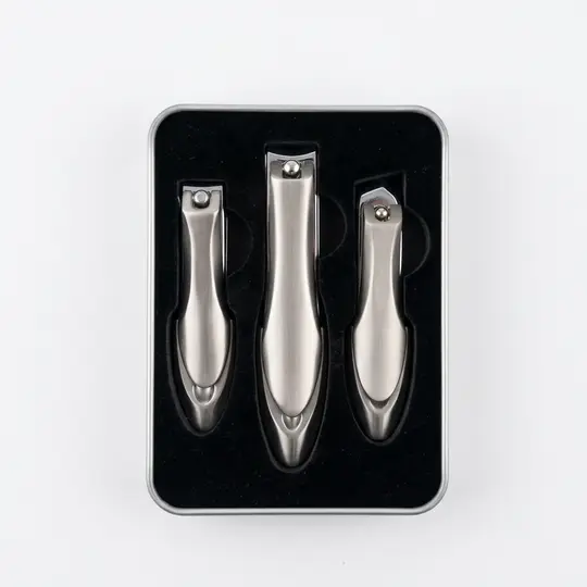 سيت مقاريض ثلاثي فضي SILVER TRIPLE NAIL CLIPPER SET